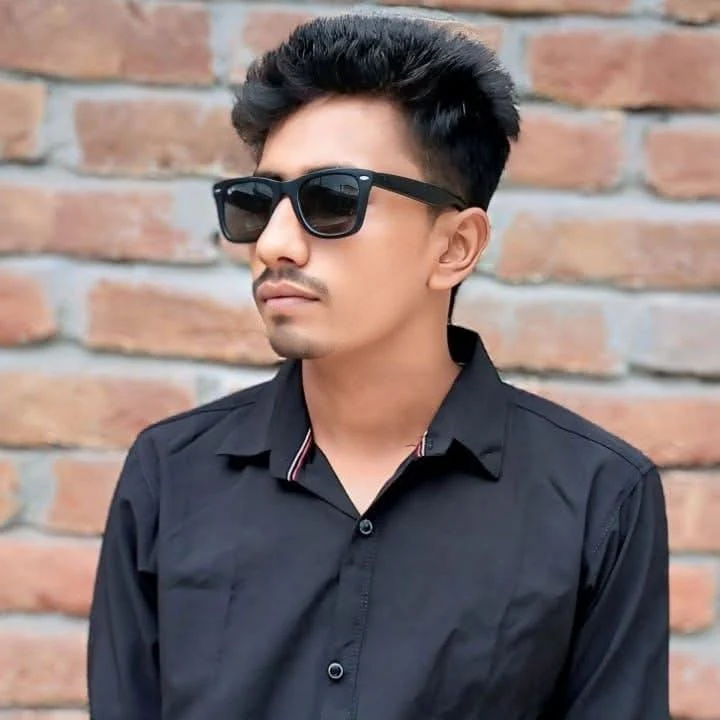 James Khan